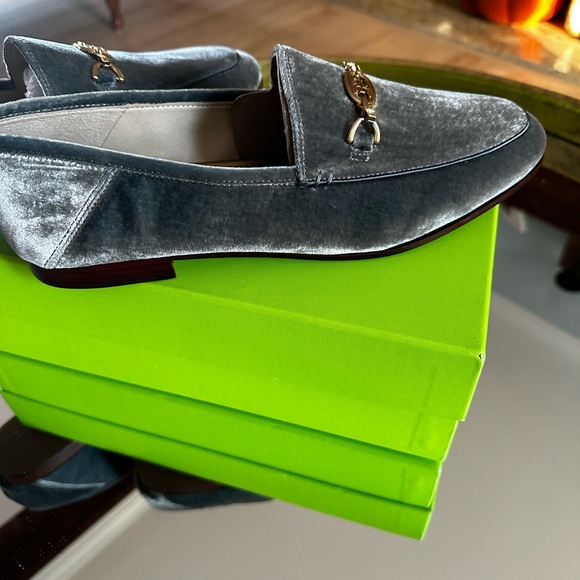 NWT Sam Edelman gray velour loafers - Picture 5 of 7